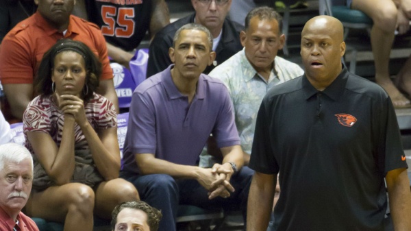 First Lady s Brother Hired By Milwaukee Bucks