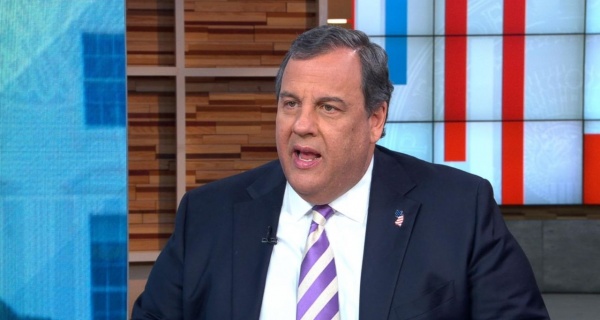 Chris Christie Says Trump s Transition Team Failed The Country 