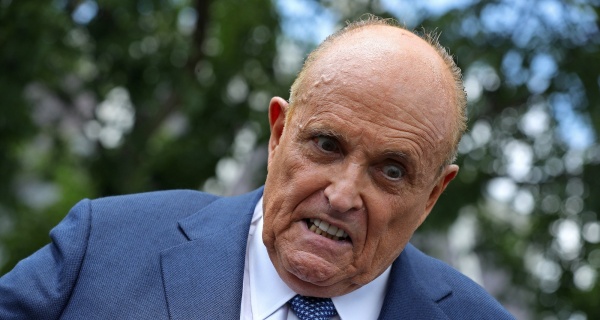 Rudy Giuliani Reportedly Wants 20 000 A Day To Get Laughed out Of Court On Trump s Behalf 